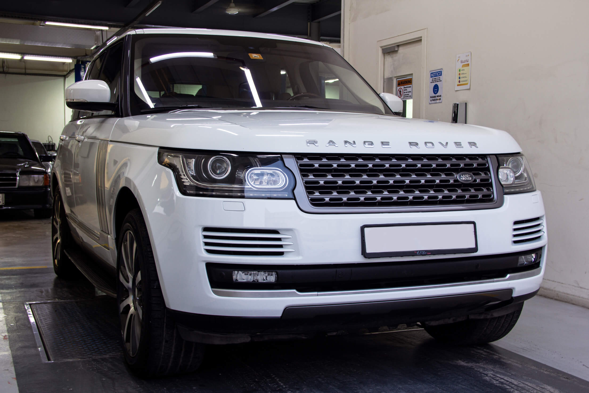 Range Rover Repair Dubai